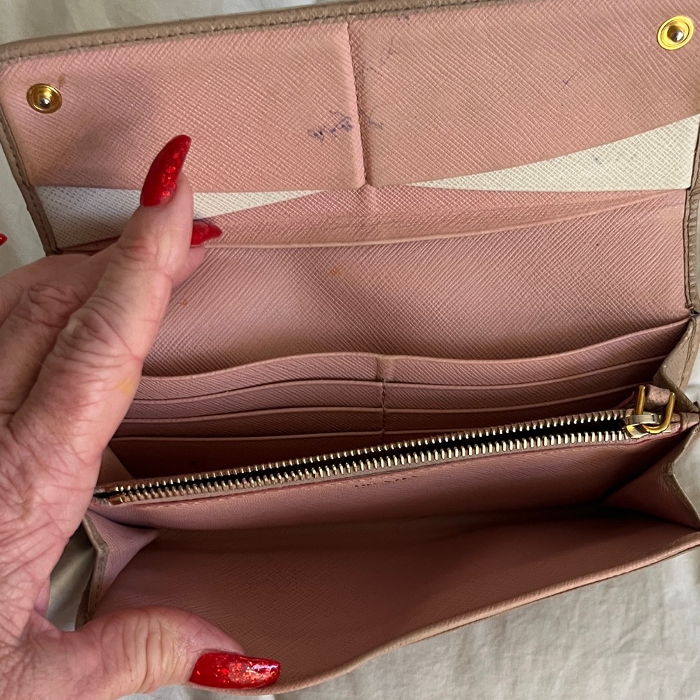 Prada Tan Leather Wallet with Gold Logo - Picture 6 of 13
